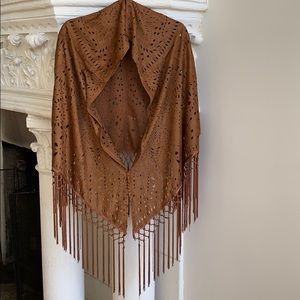 NWOT!!  AWESOME “SUEDE” Shawl/Wrap— A STUNNING LOOK...MINT NEW!!
